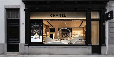 Boutique CHANEL fragrance & beauty antwerp 